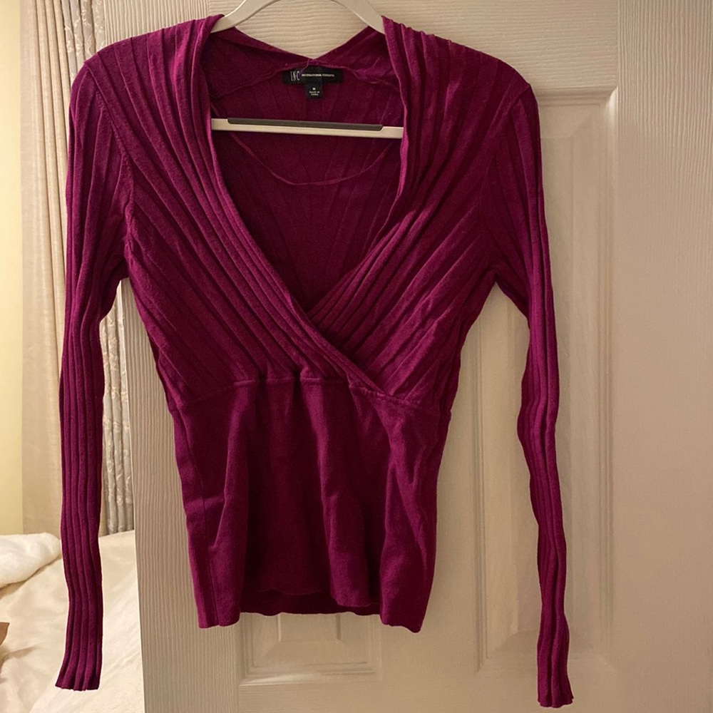 V-neck sweater | INC | M